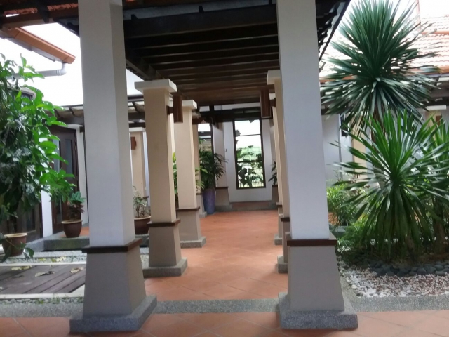 ledang heights balinese style bungalow for rent Photo 6