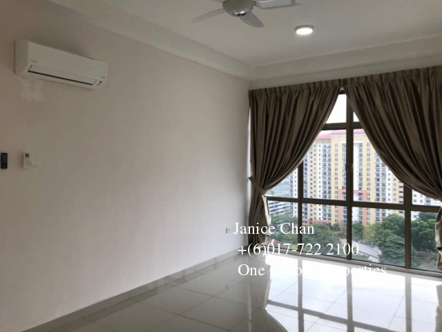 palazio apartment at taman mount austin Photo 5